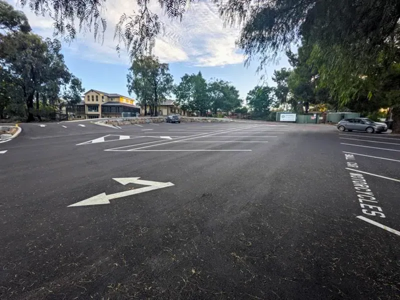Asphalt Car Park for School   01