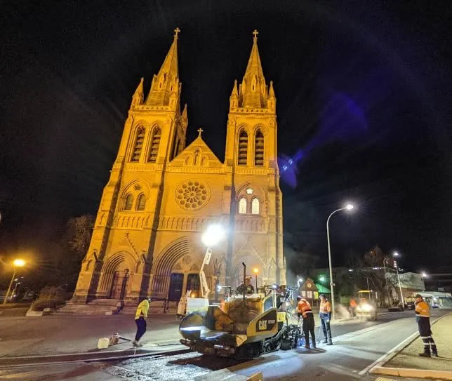 North Adelaide Asphalt Laying King William Rd 1